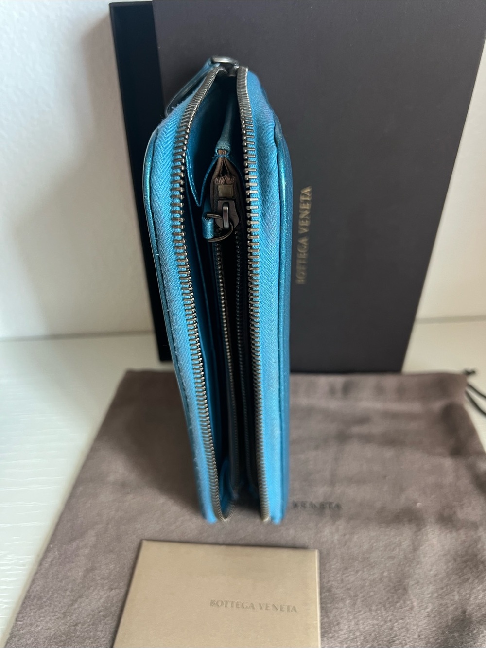 BOTTEGA VENETA Nappa Intrecciato Moondust Zip Wallet Blue - Picture 8 of 16